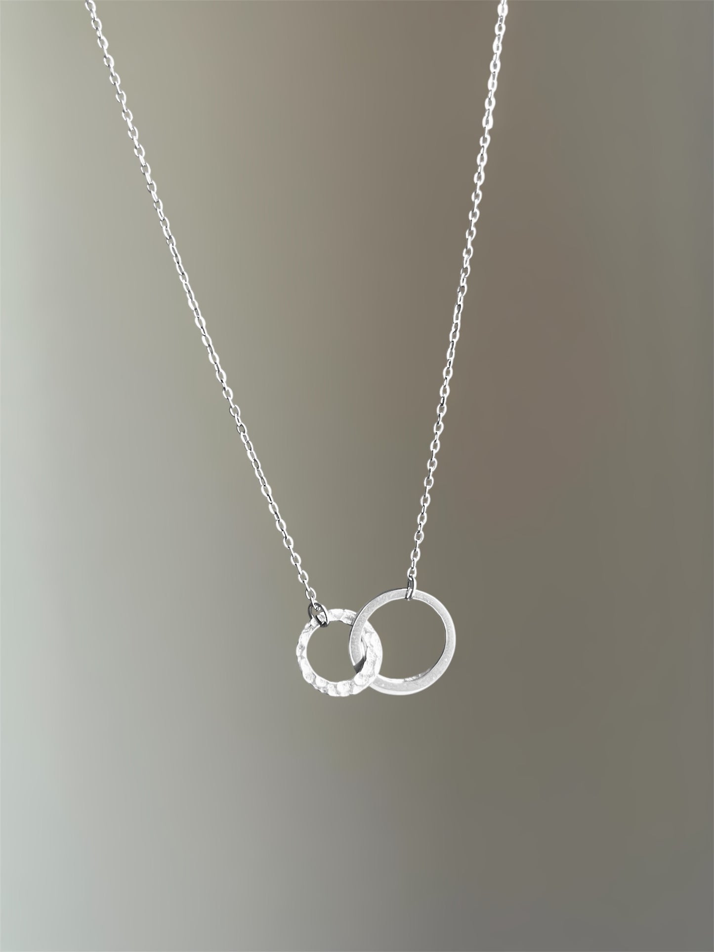 "Forever" ogrlica