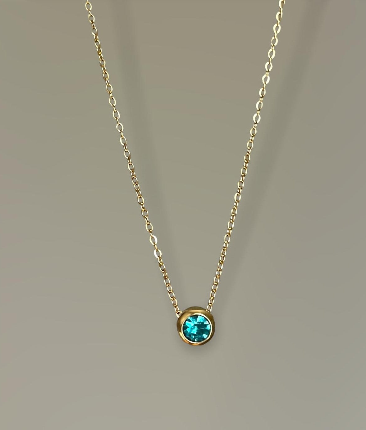Ogrlica "Birthstone"