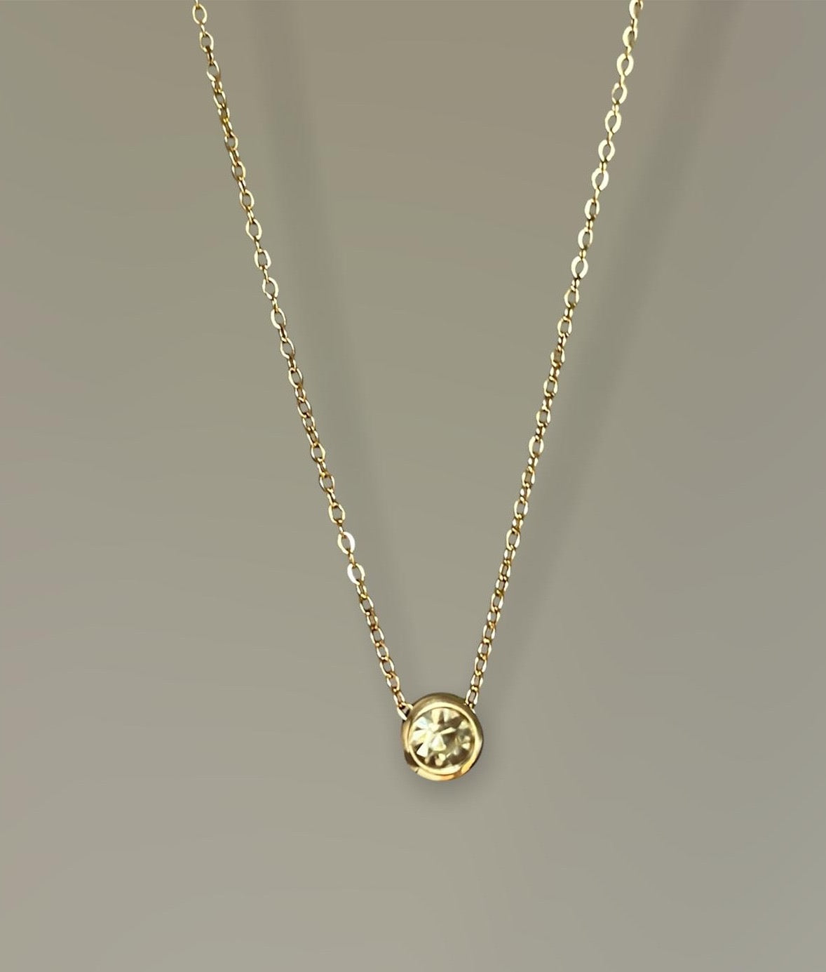 Ogrlica "Birthstone"